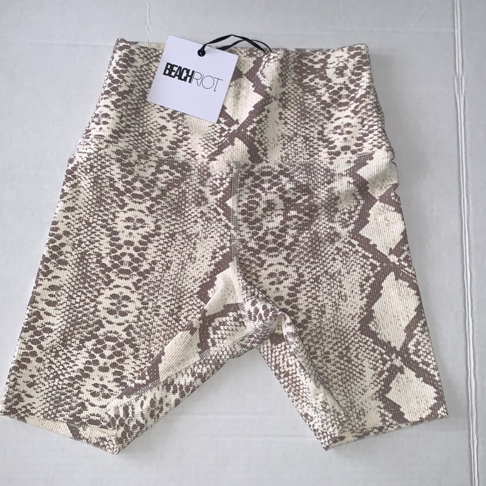 Beach Riot | Snake Print Shorts - Picture 3 of 6